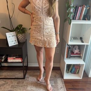 Signature 8, White Lace, Mini Dress